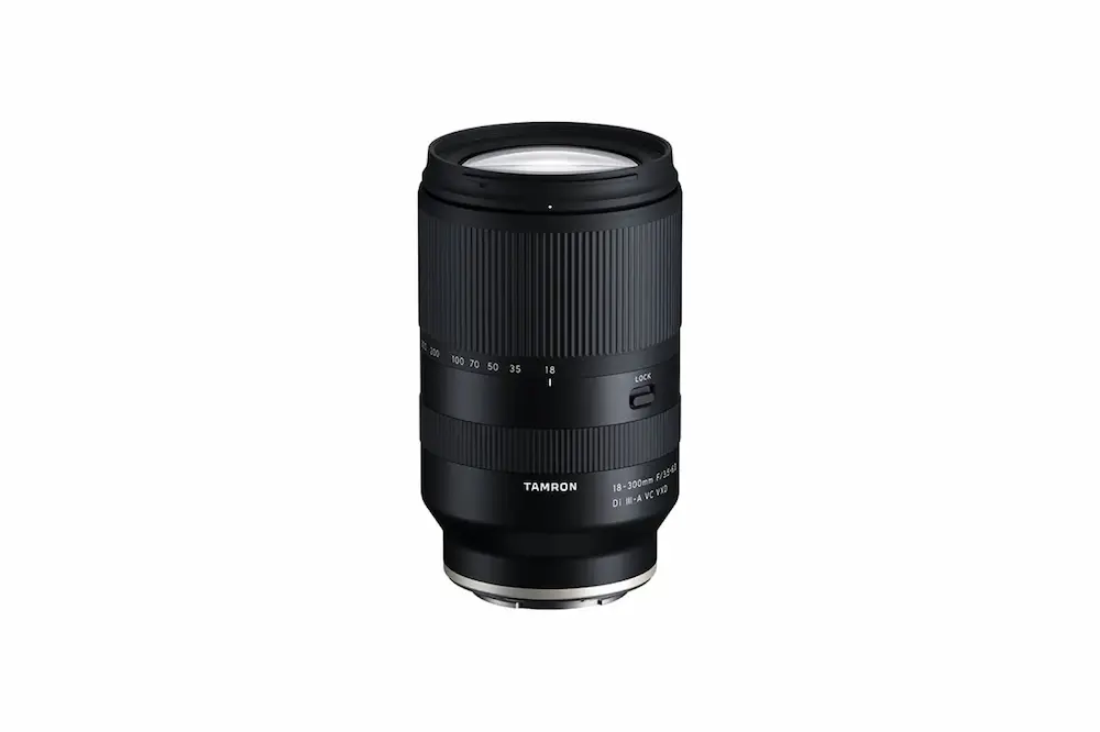 8/28・9/26発売 タムロン 18‑300mm F3.5‑6.3(Zマウント/RFマウント)の